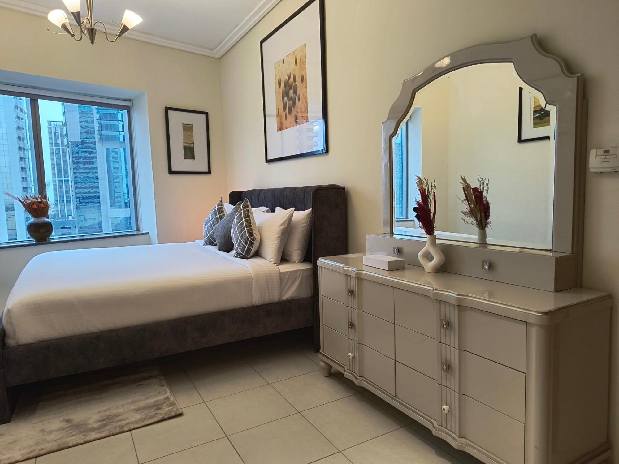 Trinity Holiday Homes - Sheikh Zayed Road Near To Financial Center Metro Station Dubai Exterior foto