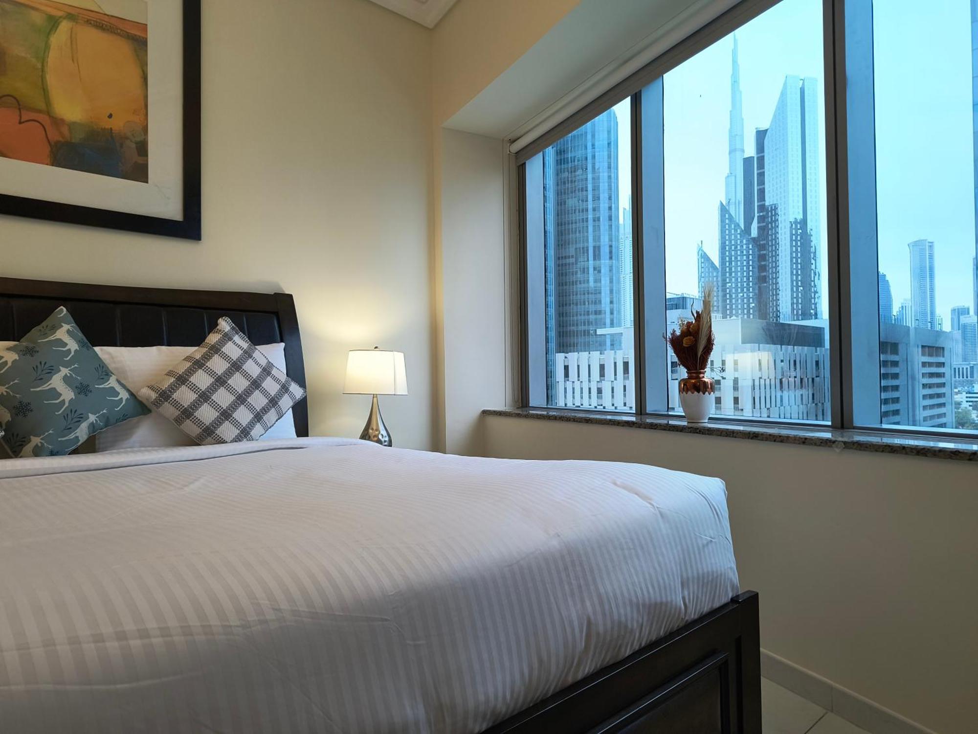 Trinity Holiday Homes - Sheikh Zayed Road Near To Financial Center Metro Station Dubai Exterior foto